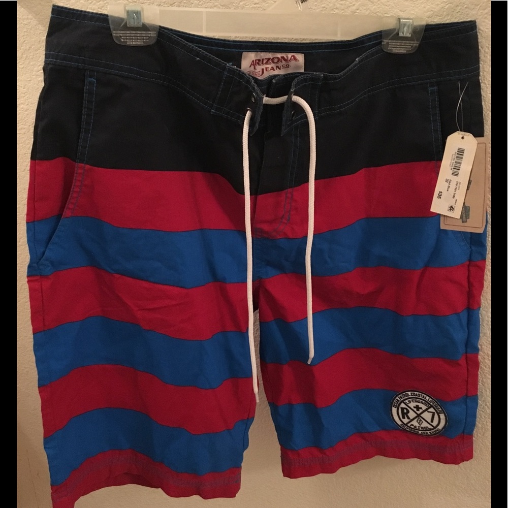 Mens size 32 shorts
